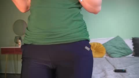 Hailey online show from 03.10.25