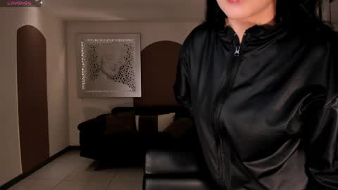 Hailey online show from 03.28.26