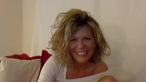 Hailey online show from 01.17.25