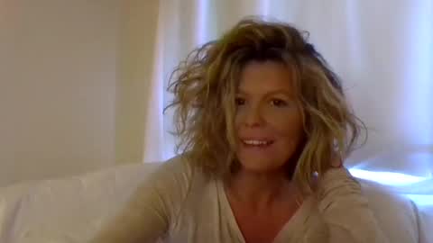 Hailey online show from 01.18.25