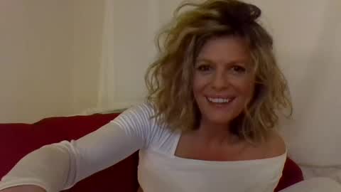 Hailey online show from 02.22.25