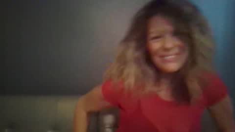 Hailey online show from 11.08.25