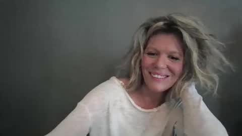 Snapshot of haileys123 chatting on 03.30.26 Hailey online show from 03.30.26
