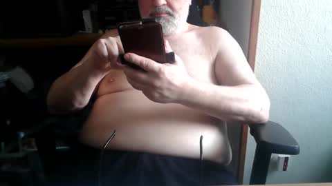 Snapshot of hairyarmpit_lover_1970 chatting on 04.23.26 hairyarmpit_lover_1970 online show from 04.23.26