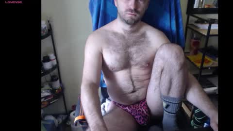 Snapshot of hairyass25yo chatting on 04.08.26 Puppy3 StockyDaddiesmusclebearsbeefybigmans online show from 04.08.26