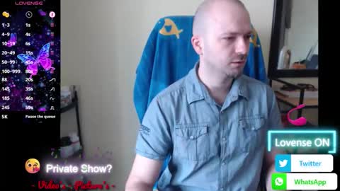 Snapshot of hairyass25yo chatting on 04.09.26 Puppy3 StockyDaddiesmusclebearsbeefybigmans online show from 04.09.26