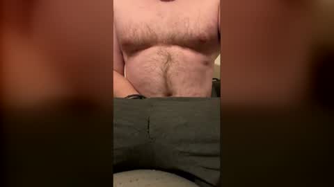 hairychest222141 online show from 12.03.25