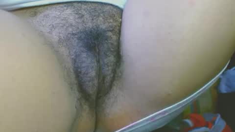 hairygirl83 online show from 05.06.26