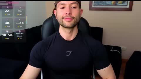 Snapshot of hairyncuteass chatting on 10.21.25 hairyncuteass online show from 10.21.25