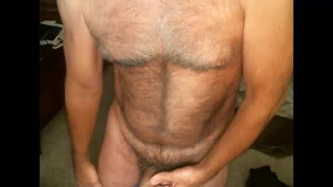 Hairy pecs online show from 03.05.25