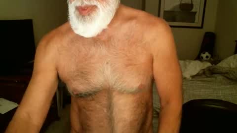 Hairy pecs online show from 04.30.26