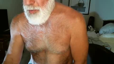 Hairy pecs online show from 05.15.26