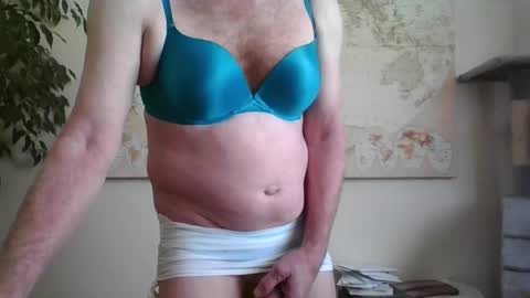 Snapshot of hairypussylover089 chatting on 03.15.26 hairypussylover089 online show from 03.15.26