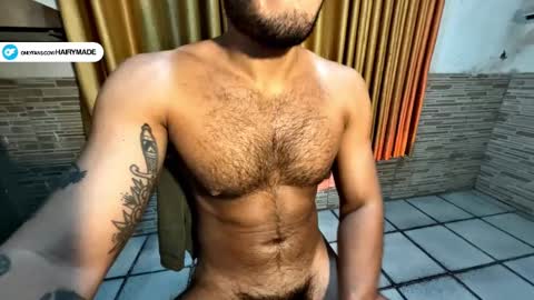 Snapshot of hairyshort chatting on 01.14.25 hairy and short online show from 01.14.25