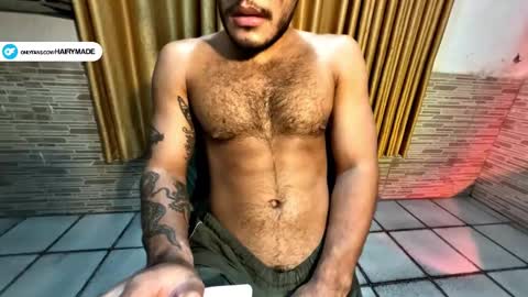 Snapshot of hairyshort chatting on 01.16.25 hairy and short online show from 01.16.25