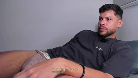 Independent       model  online show from 05.15.26