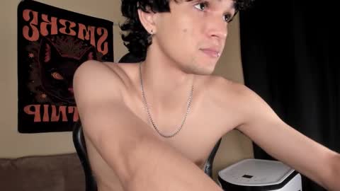 Snapshot of halan_jr chatting on 02.25.26 halan online show from 02.25.26