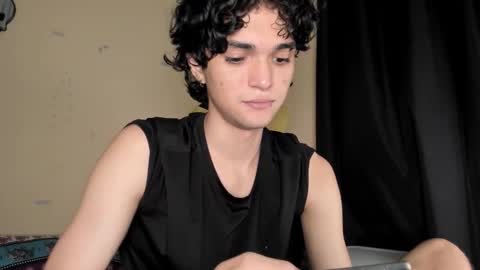 Snapshot of halan_jr chatting on 03.01.26 halan online show from 03.01.26