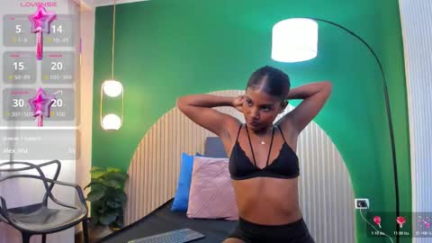 Halley Lorens online show from 03.19.26