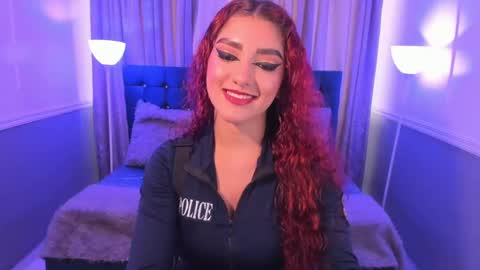 Halls Red online show from 12.03.24