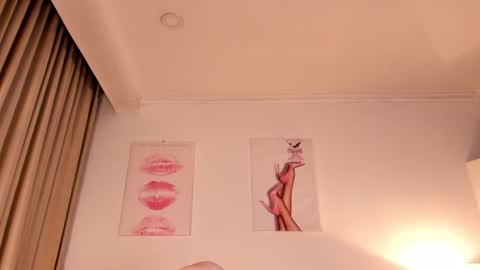 Halsey Maria online show from 11.28.25