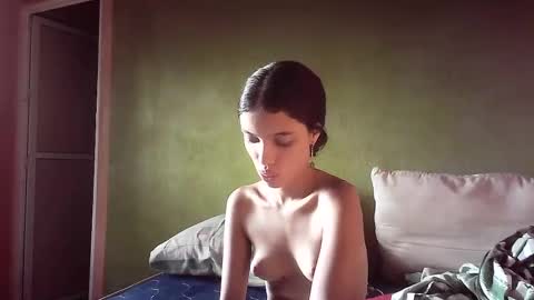 Snapshot of hambercrrist chatting on 01.16.25 hambercrist online show from 01.16.25