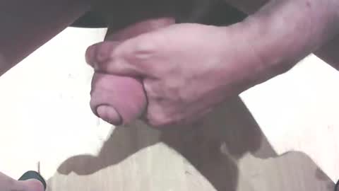 Snapshot of hammerhard1 chatting on 12.17.25 hammerhard1 online show from 12.17.25