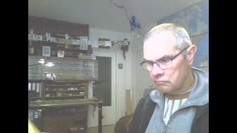 Prefer men 80 online show from 02.16.25