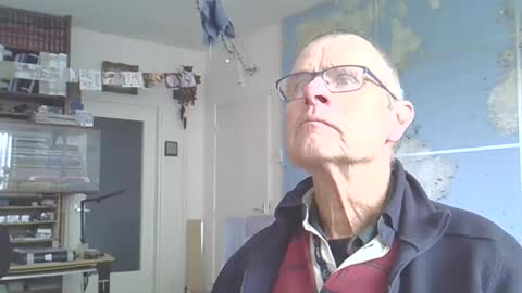 Prefer men 80 online show from 02.19.25