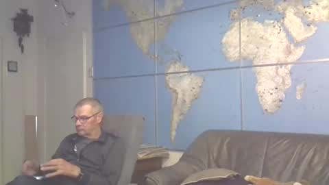 Prefer men 80 online show from 03.09.25