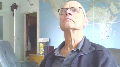 Prefer men 80 online show from 09.21.25