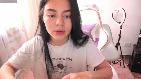 Snapshot of hana_garcia chatting on 03.20.26 Hana Garcia online show from 03.20.26
