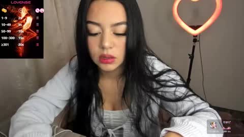 Snapshot of hana_garcia chatting on 03.27.26 Hana Garcia online show from 03.27.26