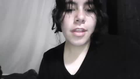 Snapshot of hanah_bakeer chatting on 04.12.26 Hanah Montana Independent model online show from 04.12.26