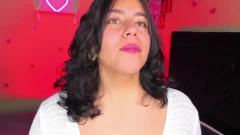 Snapshot of hanah_bakeer chatting on 05.11.26 Hanah Montana Independent model online show from 05.11.26