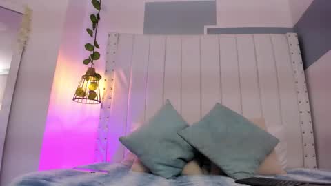 Snapshot of hanah_gray chatting on 02.20.26 hanah_gray online show from 02.20.26