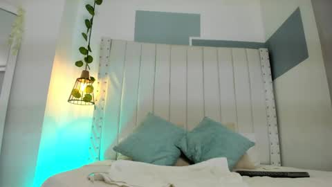 Snapshot of hanah_gray chatting on 04.01.26 hanah_gray online show from 04.01.26