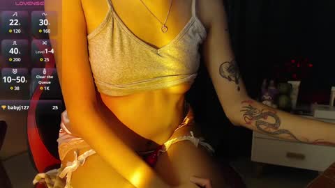 Snapshot of hanaku_8 chatting on 01.23.25 Hanaku online show from 01.23.25