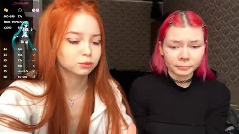 Snapshot of hananocha chatting on 02.16.26 Tori and Asuna online show from 02.16.26