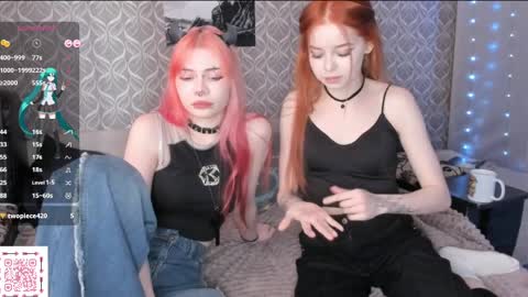 Tori and Asuna online show from 04.04.26