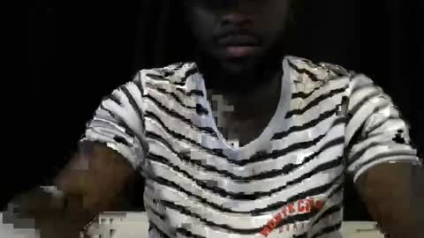 Snapshot of handsome_king30 chatting on 04.28.26 handsome king online show from 04.28.26