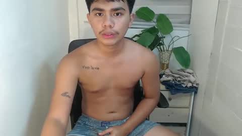 Snapshot of handsome_vanana chatting on 02.23.25 handsome_vanana online show from 02.23.25