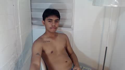 Snapshot of handsome_vanana chatting on 03.05.25 handsome_vanana online show from 03.05.25