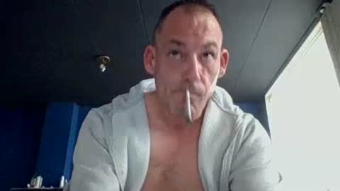 handsomeguy4ever online show from 11.08.25