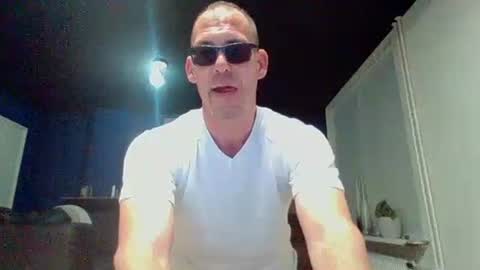 handsomeguy4ever online show from 11.09.25