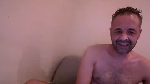 handsomepenis20cm online show from 03.06.26