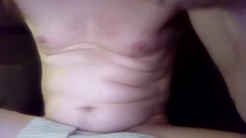 handsumload_11 online show from 12.28.24