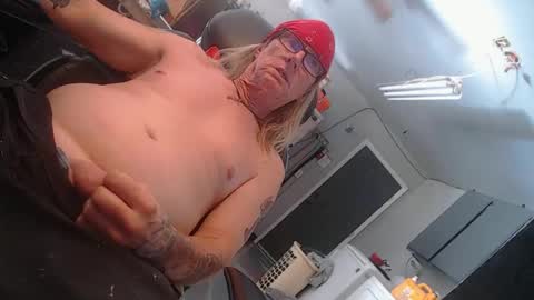 handystud33 online show from 10.01.25