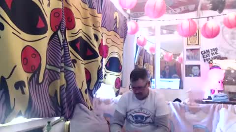 hank rams online show from 10.18.25