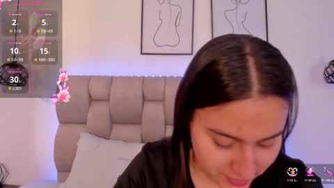 hanna__evans_ online show from 03.03.26